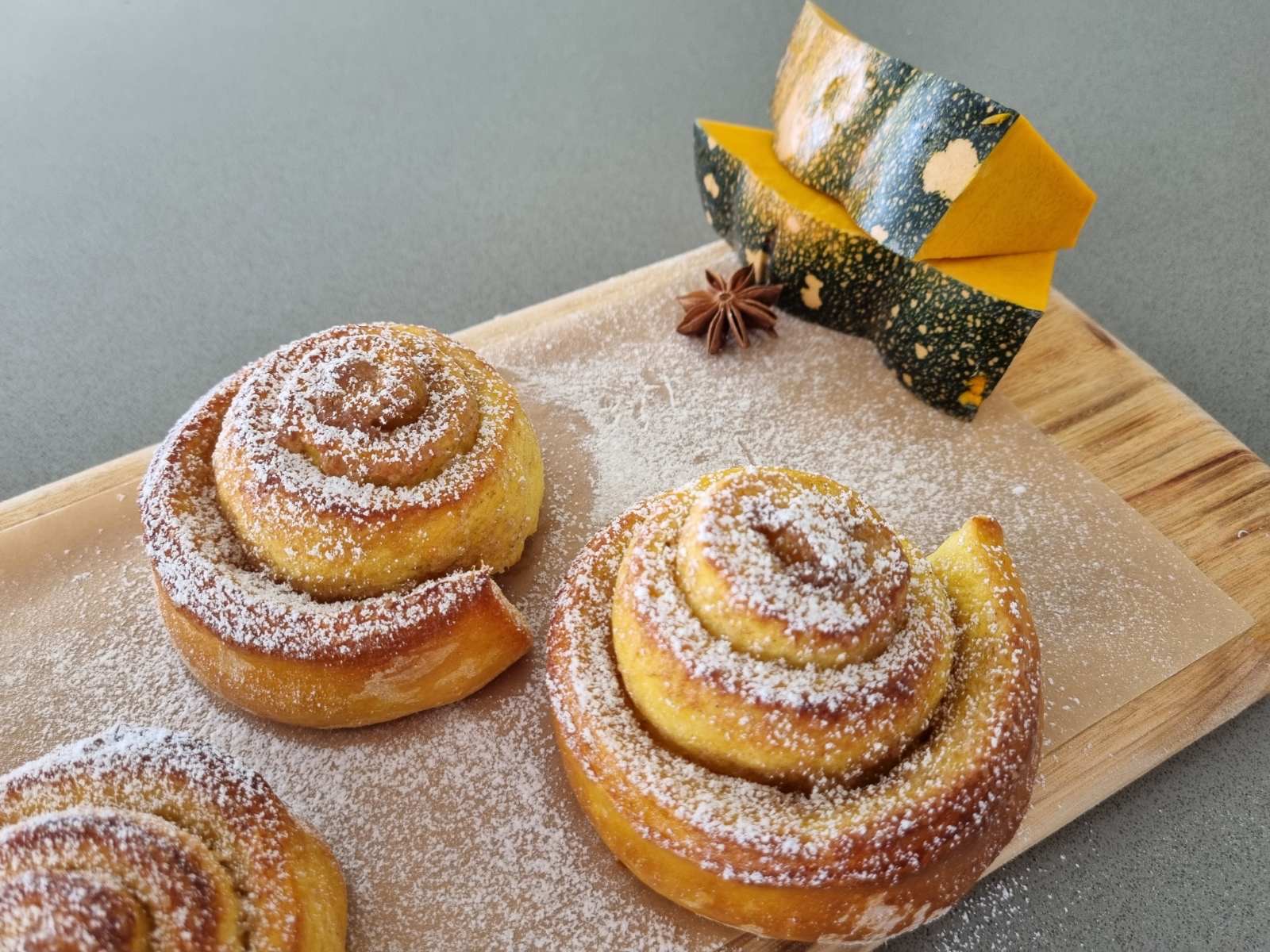 Cinnamon_Scrolls_1